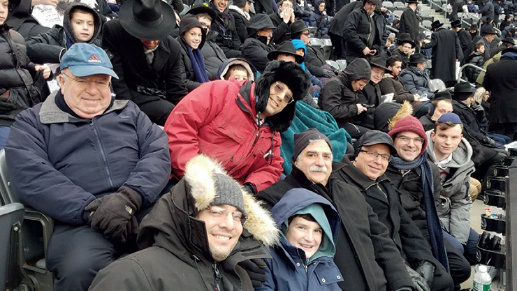 MetLife Stadium becomes 'world's largest synagogue' for Talmud celebration